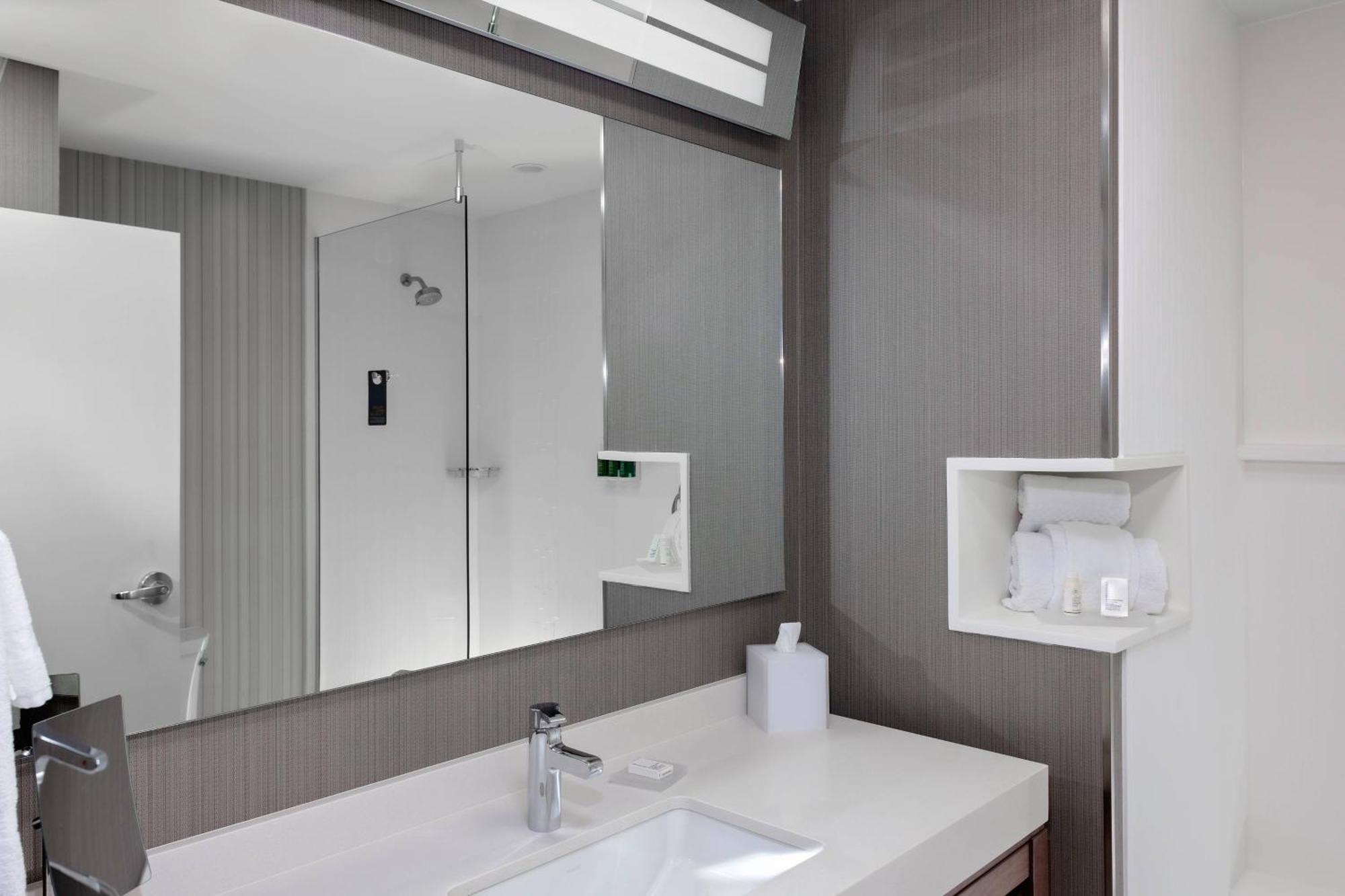 Courtyard Cincinnati Mason Ngoại thất bức ảnh